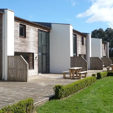 2 Bed By Trident Homes בית נופש *