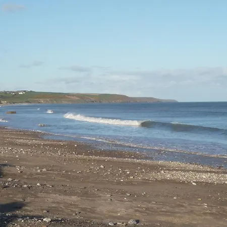 בית נופש 2 Bed By Trident Homes