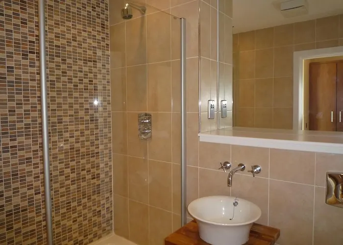 2 Bed By Trident Homes בית נופש