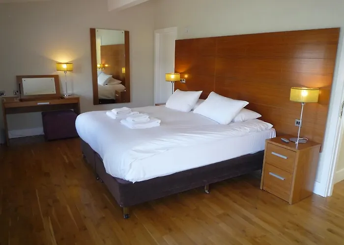 2 Bed By Trident Homes קאסלמרטיר